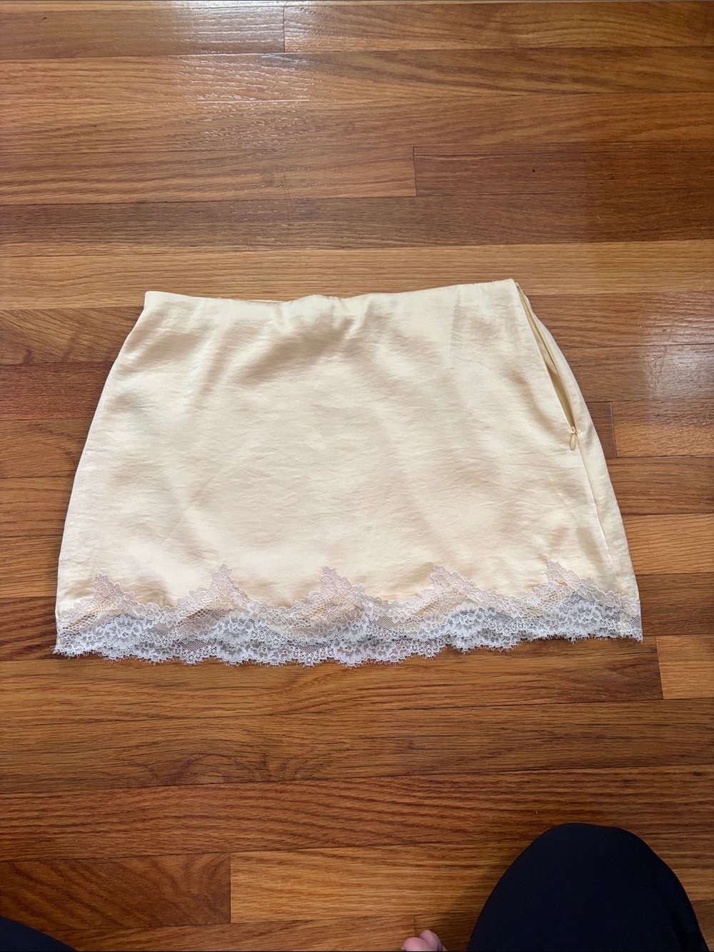 Yello Lace-Hem Mini Skort